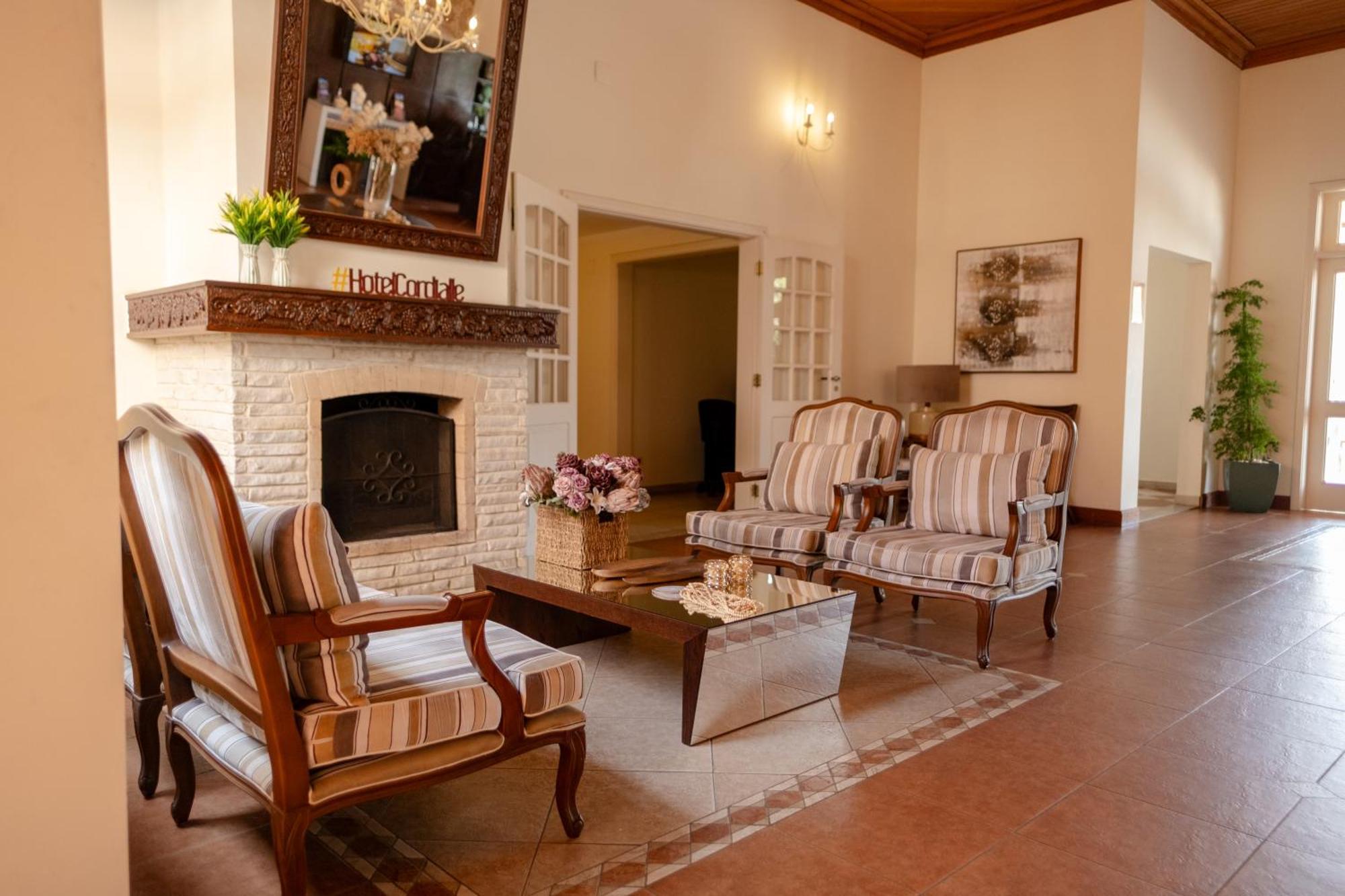 Hotel Cordialle São Roque Buitenkant foto
